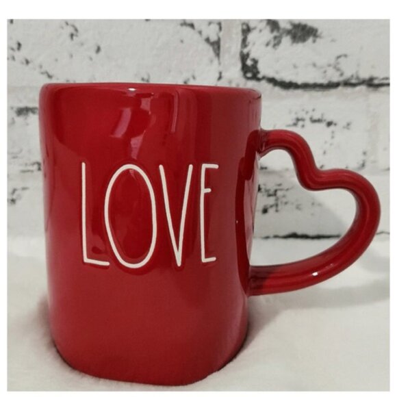 NEW Rae Dunn Love Mug with Heart Handle - Picture 2 of 2